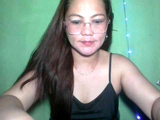 LUCKYME22 webcam