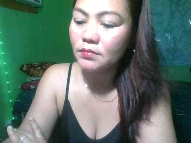 LUCKYME22 webcam