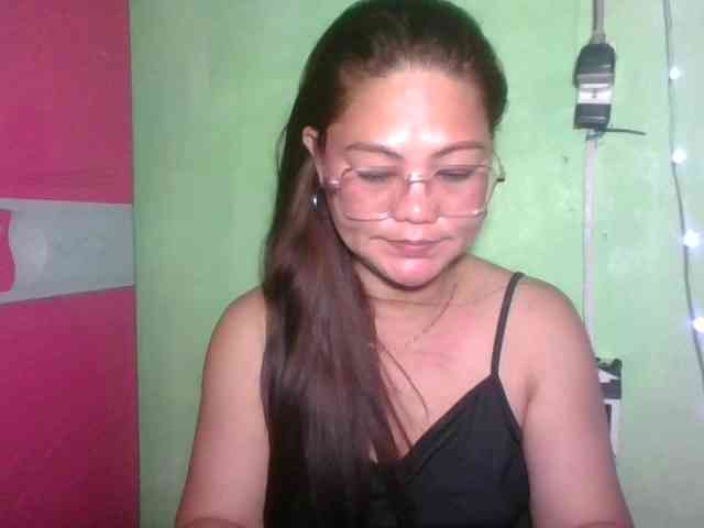 LUCKYME22 webcam