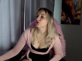 LillyFan-X Porn Show