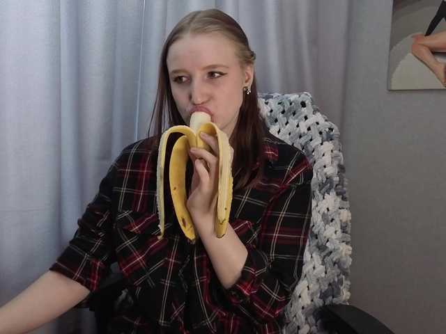 LillyFan-X's BongaCams show and profile