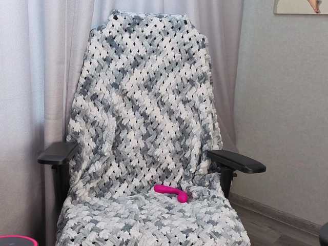  LillyFan-X chat room