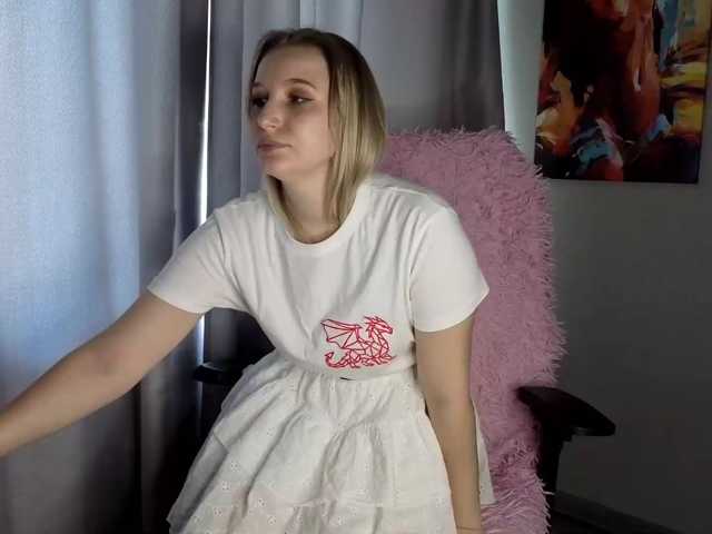 LillyFan-X live cam on BongaCams