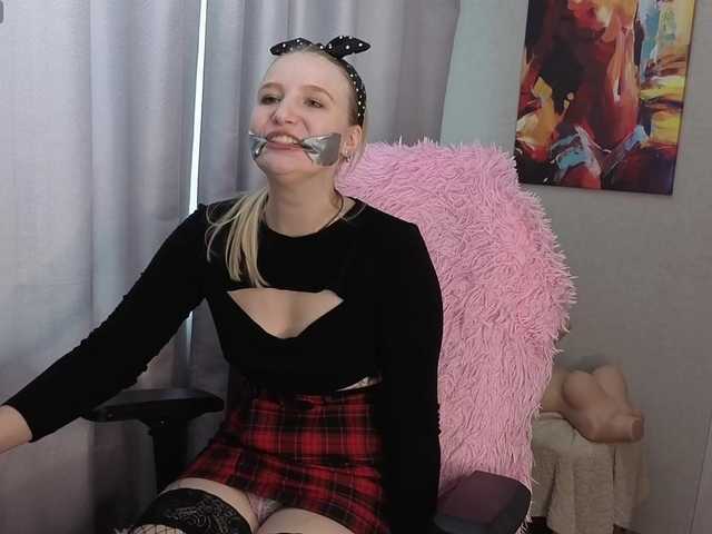 LillyFan-X live cam on BongaCams