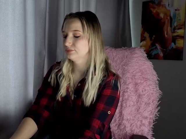 LillyFan-X live cam preview