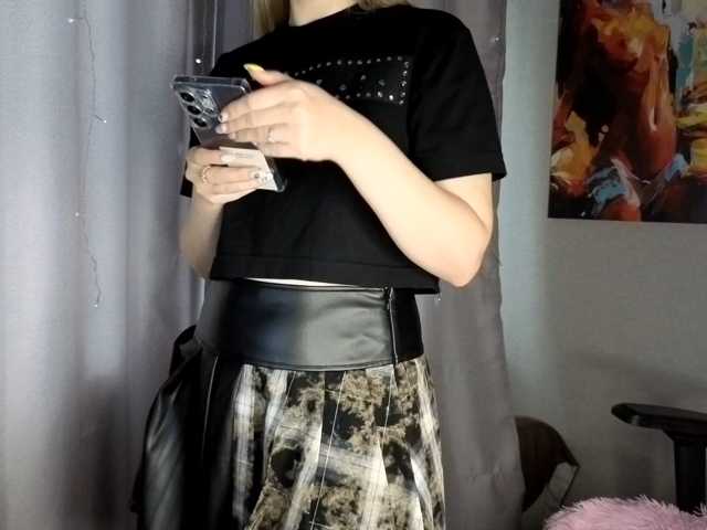 LillyFan-X live cam on BongaCams