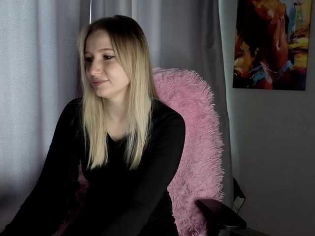 LillyFan-X live cam preview