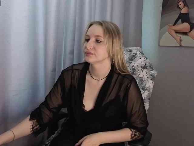 LillyFan-X Sex Cam Show
