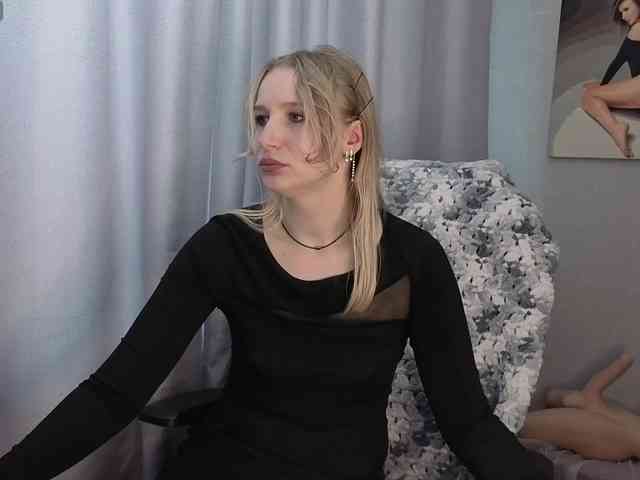 LillyFan-X Sex Cam Show