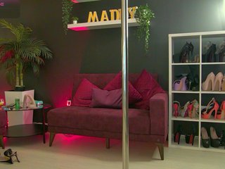 MaddyHeart Porn Show
