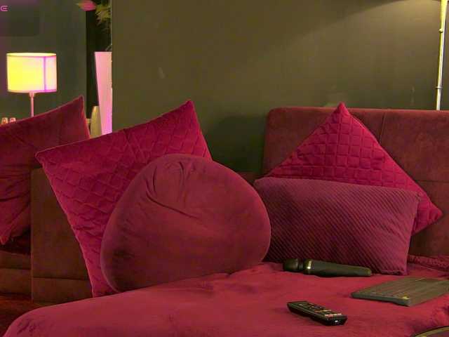 MaddyHeart live cam on BongaCams