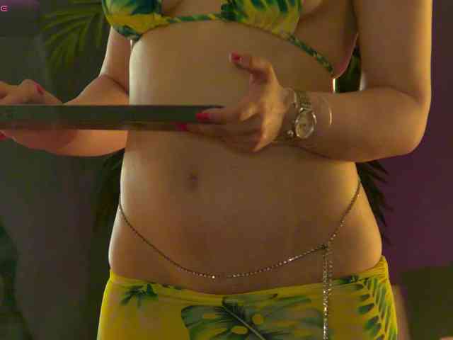 MaddyHeart webcam