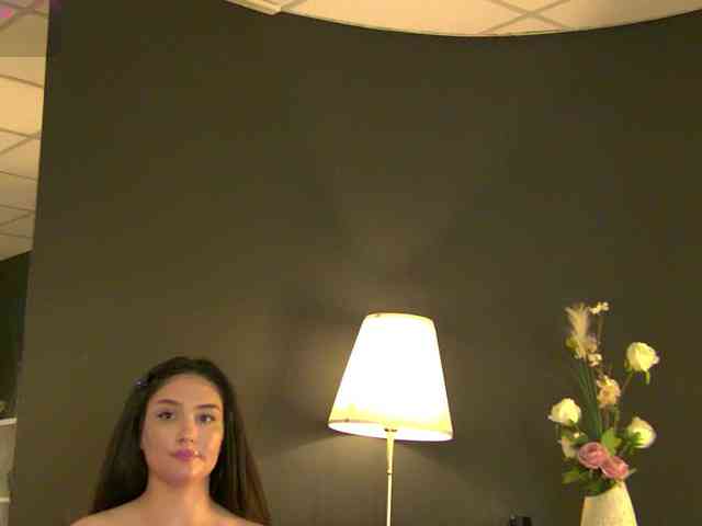 MaddyHeart webcam
