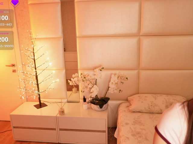 Rerince live cam on BongaCams