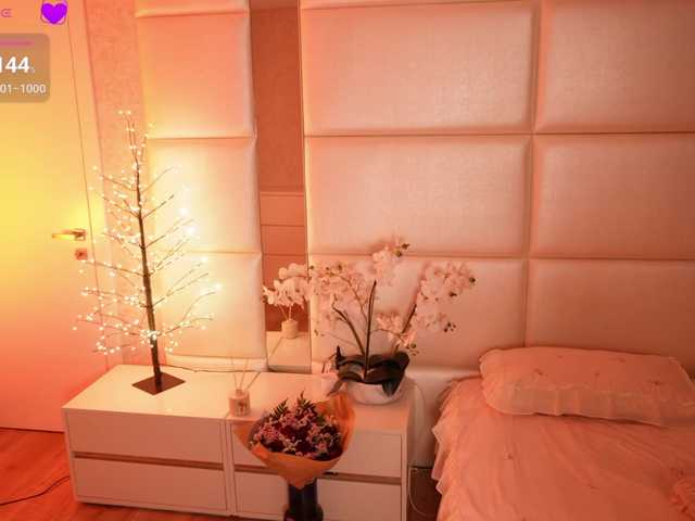 Rerince live cam on BongaCams