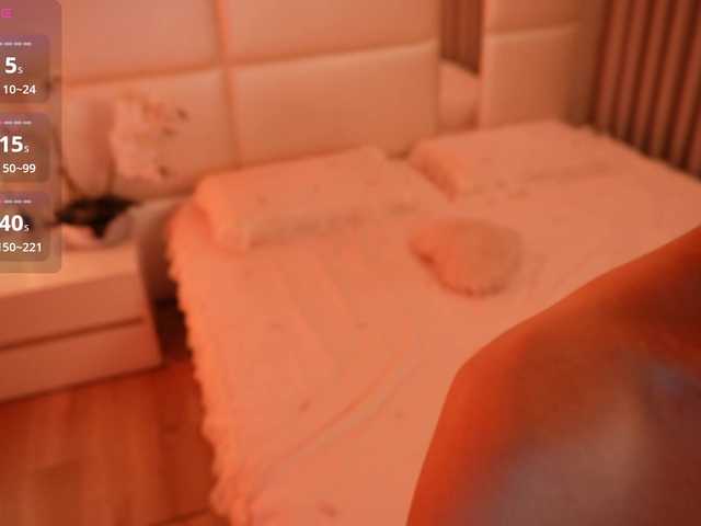 Rerince live cam on BongaCams