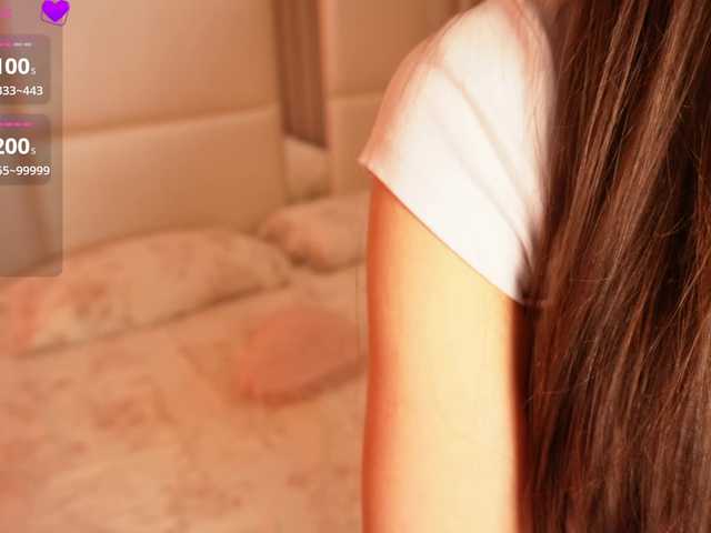 Rerince live cam on BongaCams