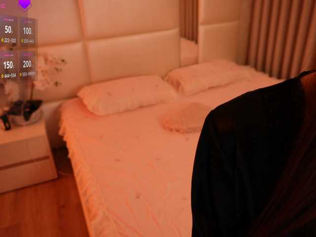 Rerince live cam on BongaCams