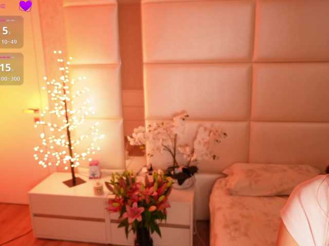Rerince live cam on BongaCams