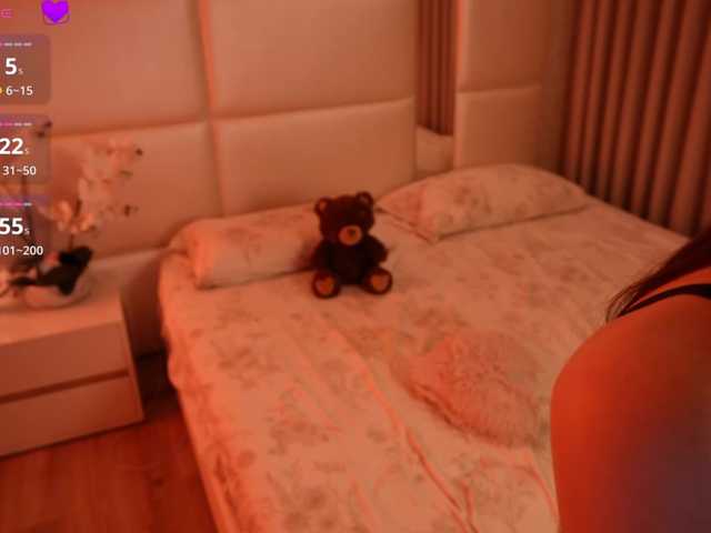 Rerince live cam on BongaCams