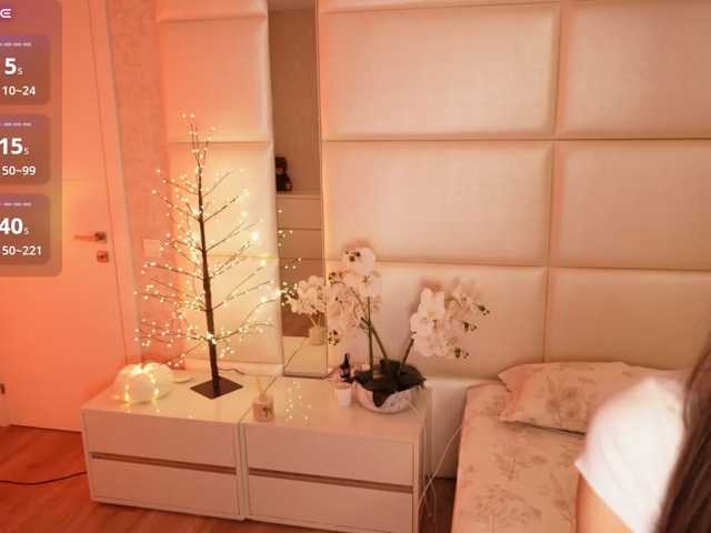 Rerince live cam on BongaCams