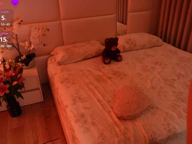 Rerince live cam on BongaCams