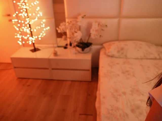 Rerince live cam on BongaCams
