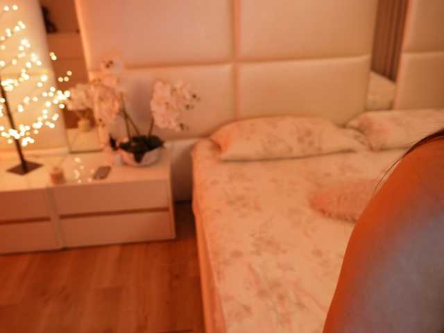 Rerince live cam on BongaCams