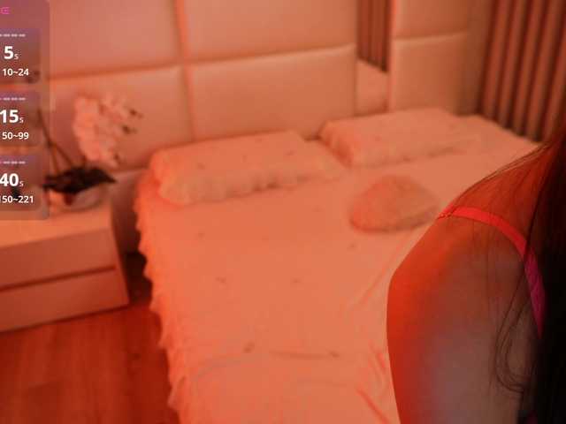 Rerince live cam on BongaCams