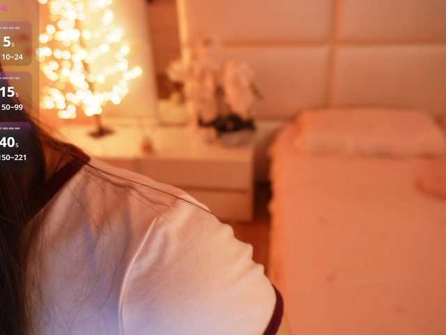 Rerince live cam on BongaCams