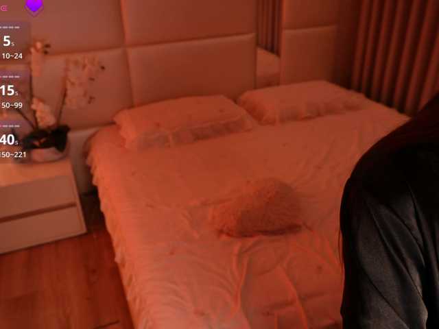 Rerince live cam on BongaCams