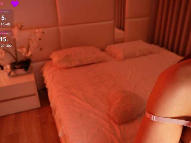 Rerince live cam on BongaCams