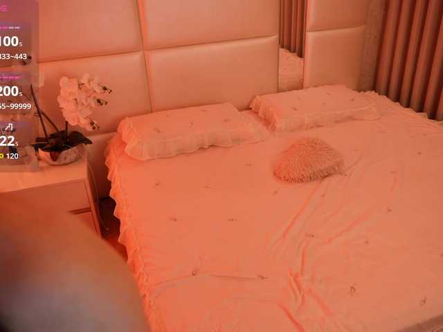 Rerince live cam on BongaCams