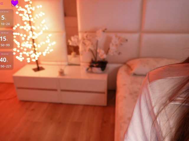 Rerince live cam on BongaCams
