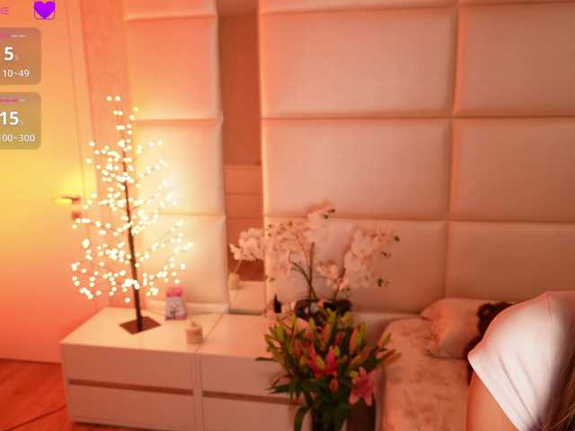 Rerince live cam on BongaCams