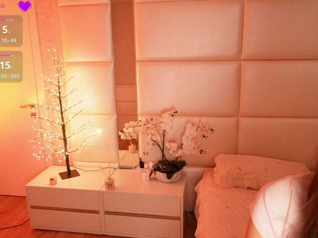 Rerince live cam on BongaCams