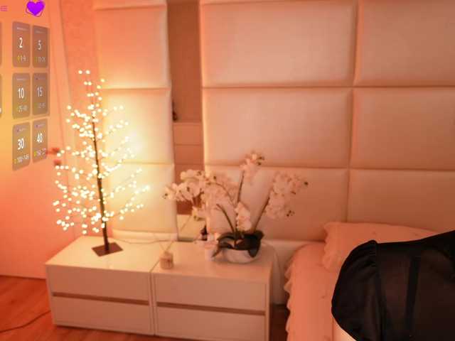 Rerince live cam on BongaCams