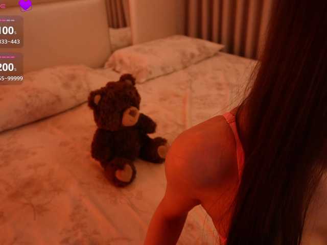 Rerince live cam on BongaCams