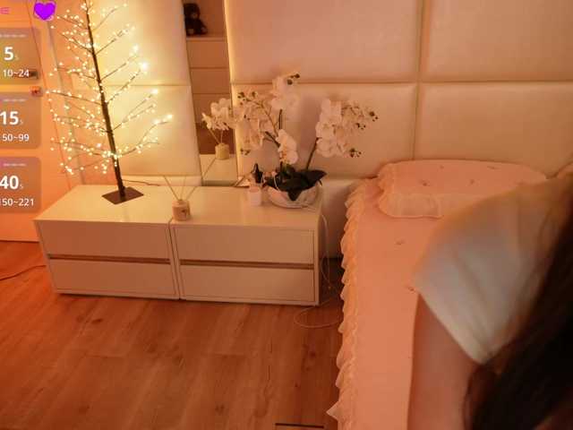 Rerince live cam on BongaCams