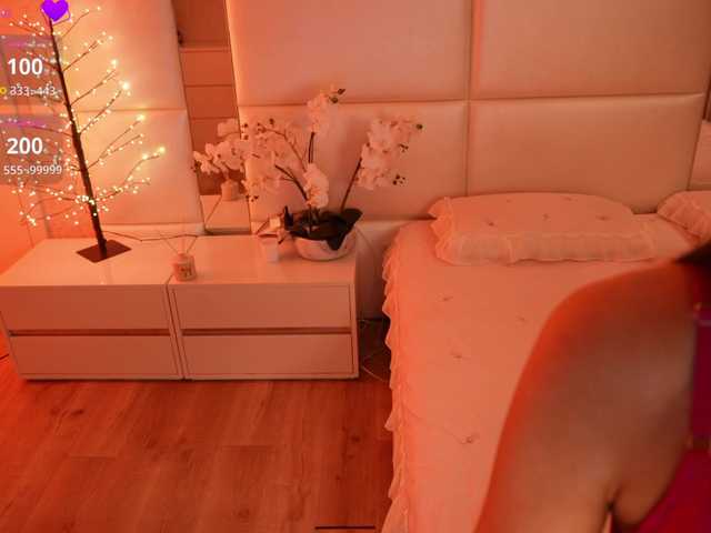 Rerince live cam on BongaCams