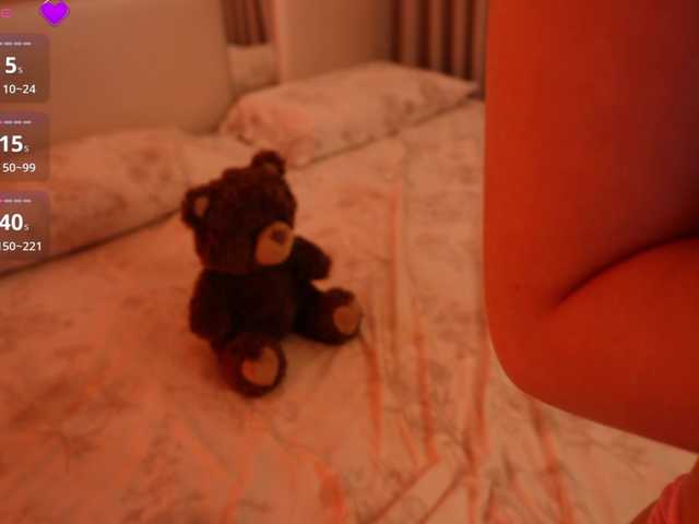 Rerince live cam on BongaCams