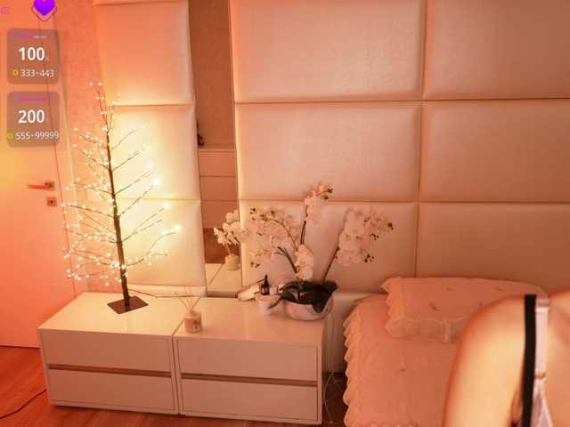 Rerince live cam on BongaCams