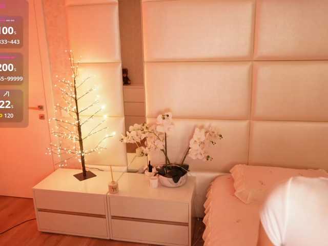 Rerince live cam on BongaCams