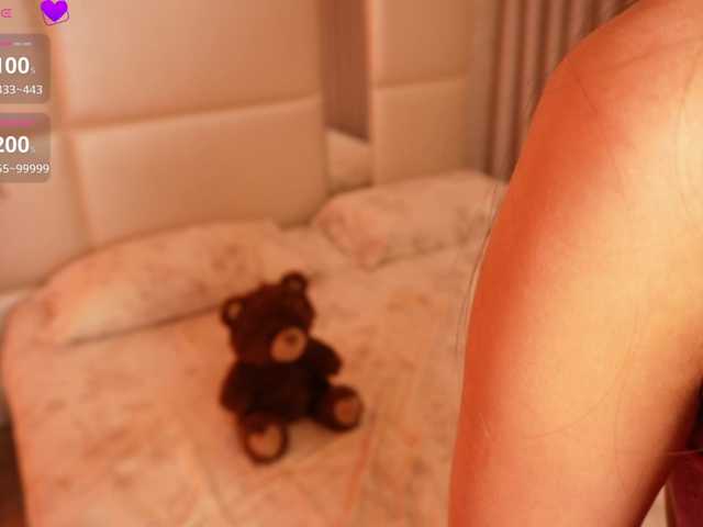 Rerince live cam on BongaCams
