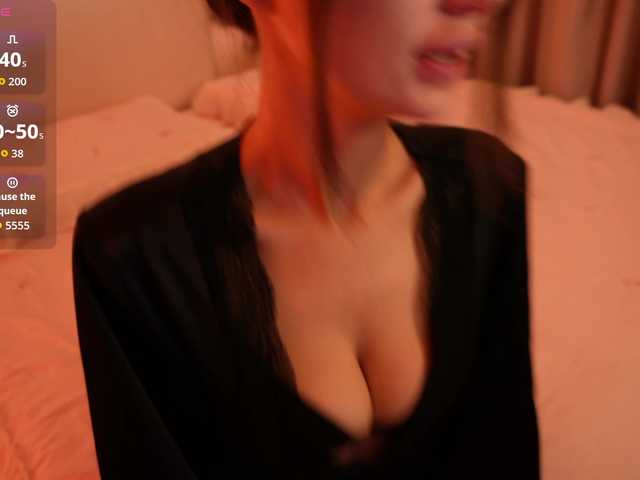 Rerince live cam on BongaCams
