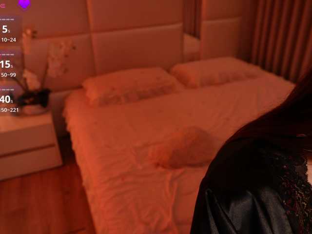 Rerince live cam on BongaCams