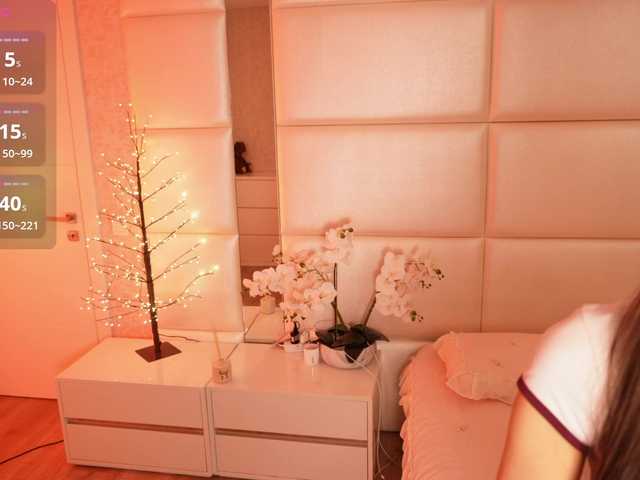 Rerince live cam on BongaCams