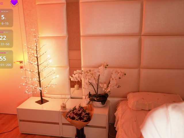 Rerince live cam on BongaCams