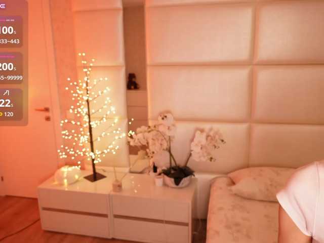 Rerince live cam on BongaCams
