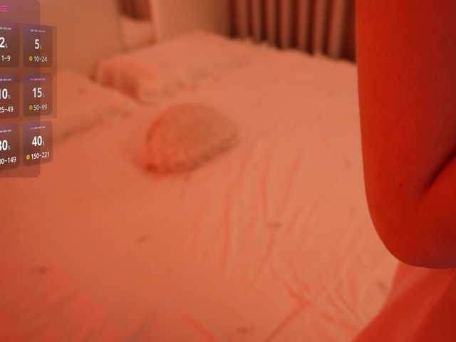 Rerince live cam on BongaCams